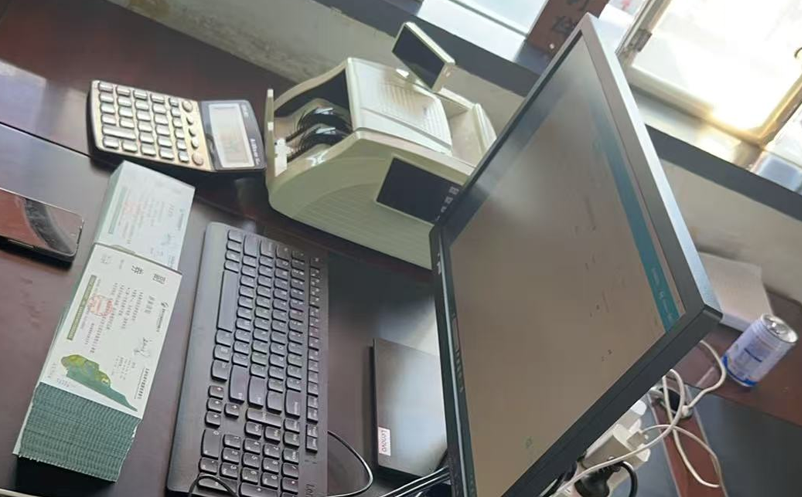 易景通为五柳风景区身打造了一套“组合拳”式的票务系统解决方案 易景通为五柳风景区身打造了一套“组合拳”式的票务系统解决方案