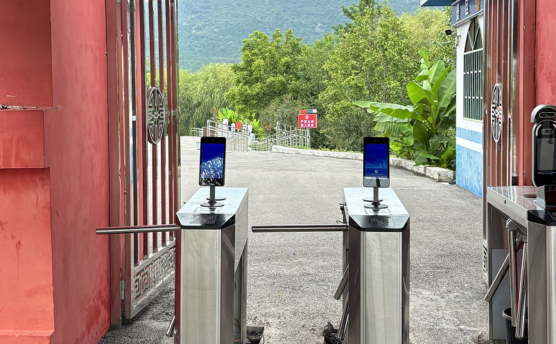 1758088272852286.png image.png